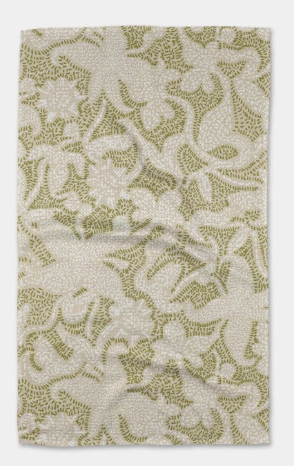 Dotted Floral Garden Tea Towel-510 General Gifts-Simply Stylish Boutique-Simply Stylish Boutique | Women’s & Kid’s Fashion | Paducah, KY