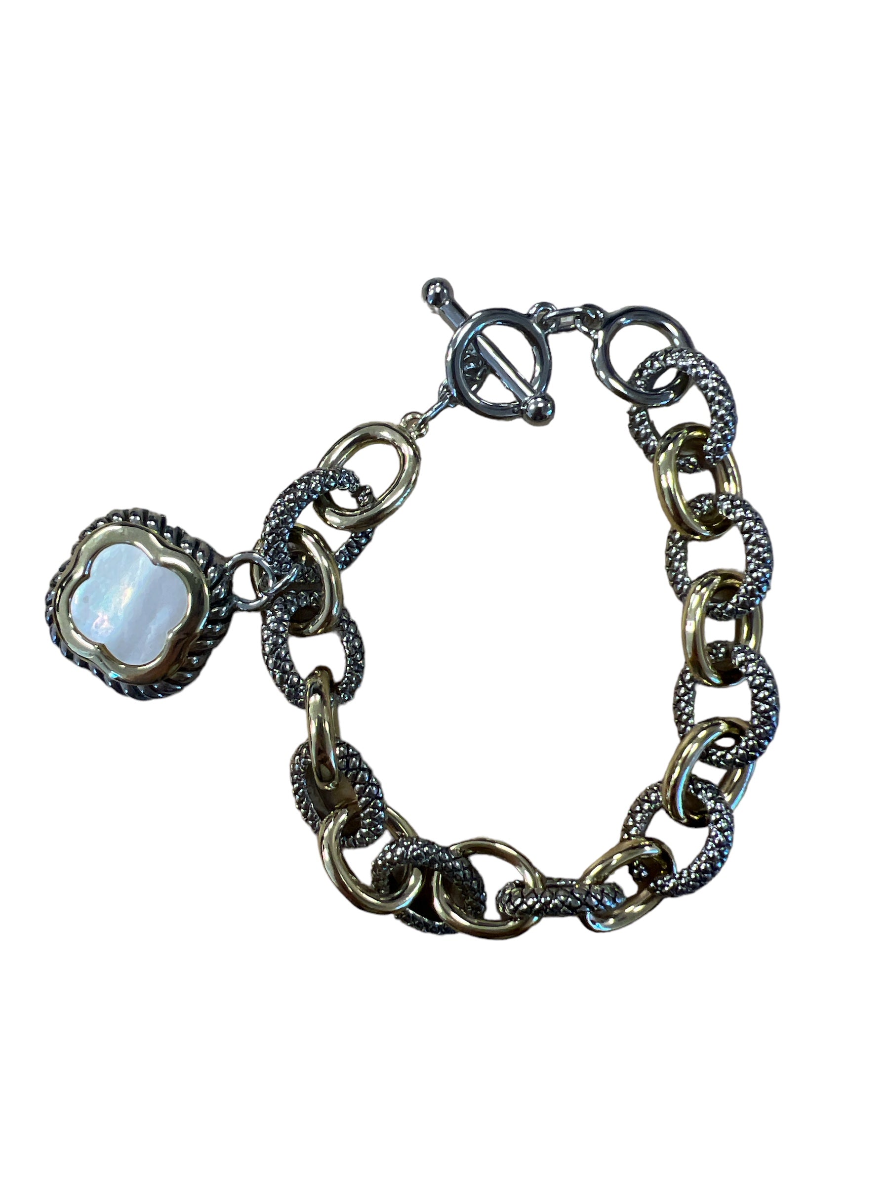 Clover Cable Bracelet-410 Jewelry-Simply Stylish Boutique-Simply Stylish Boutique | Women’s & Kid’s Fashion | Paducah, KY