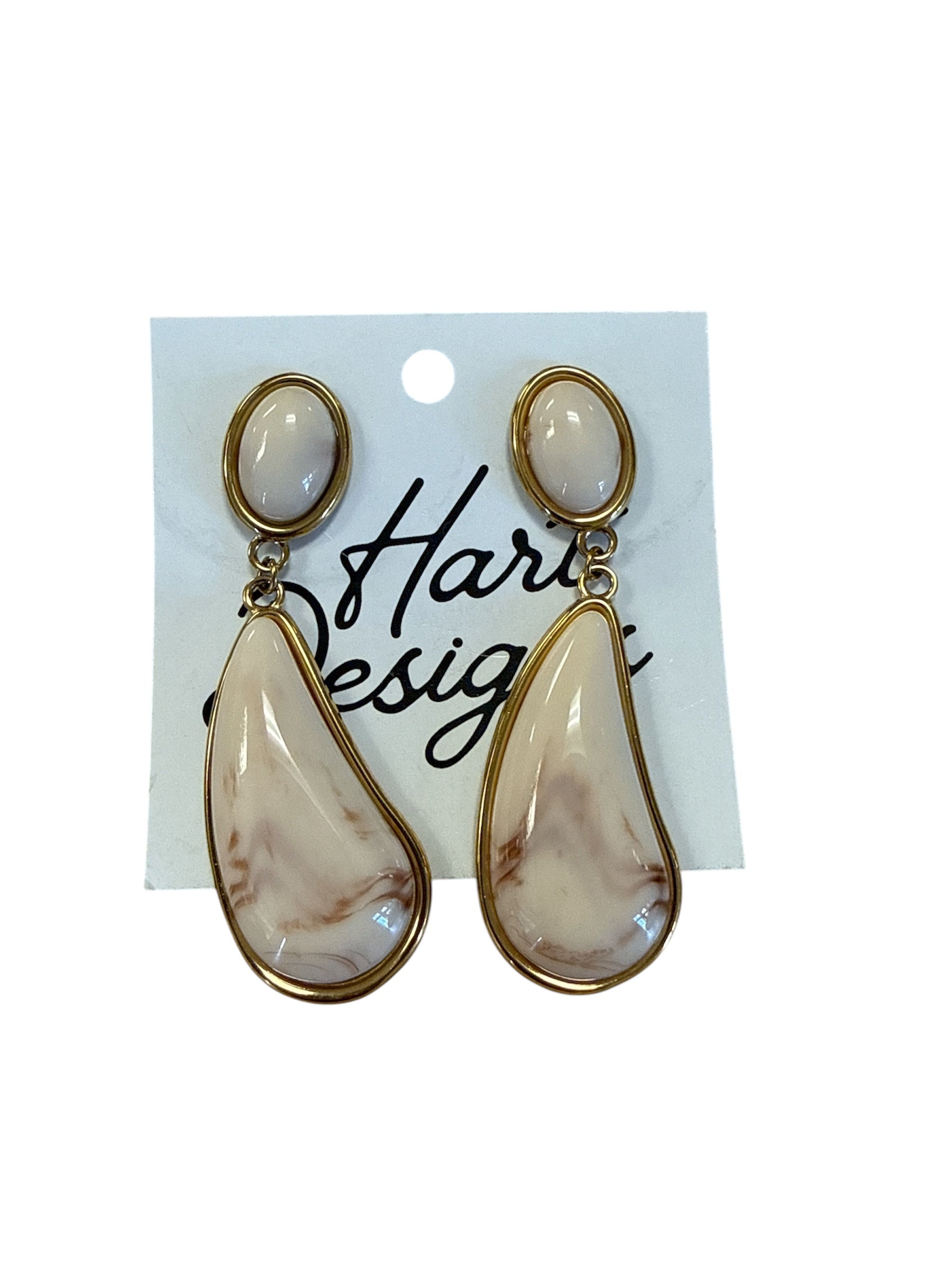 Vintage Ivory Earrings-410 Jewelry-Simply Stylish boutique-Simply Stylish Boutique | Women’s & Kid’s Fashion | Paducah, KY
