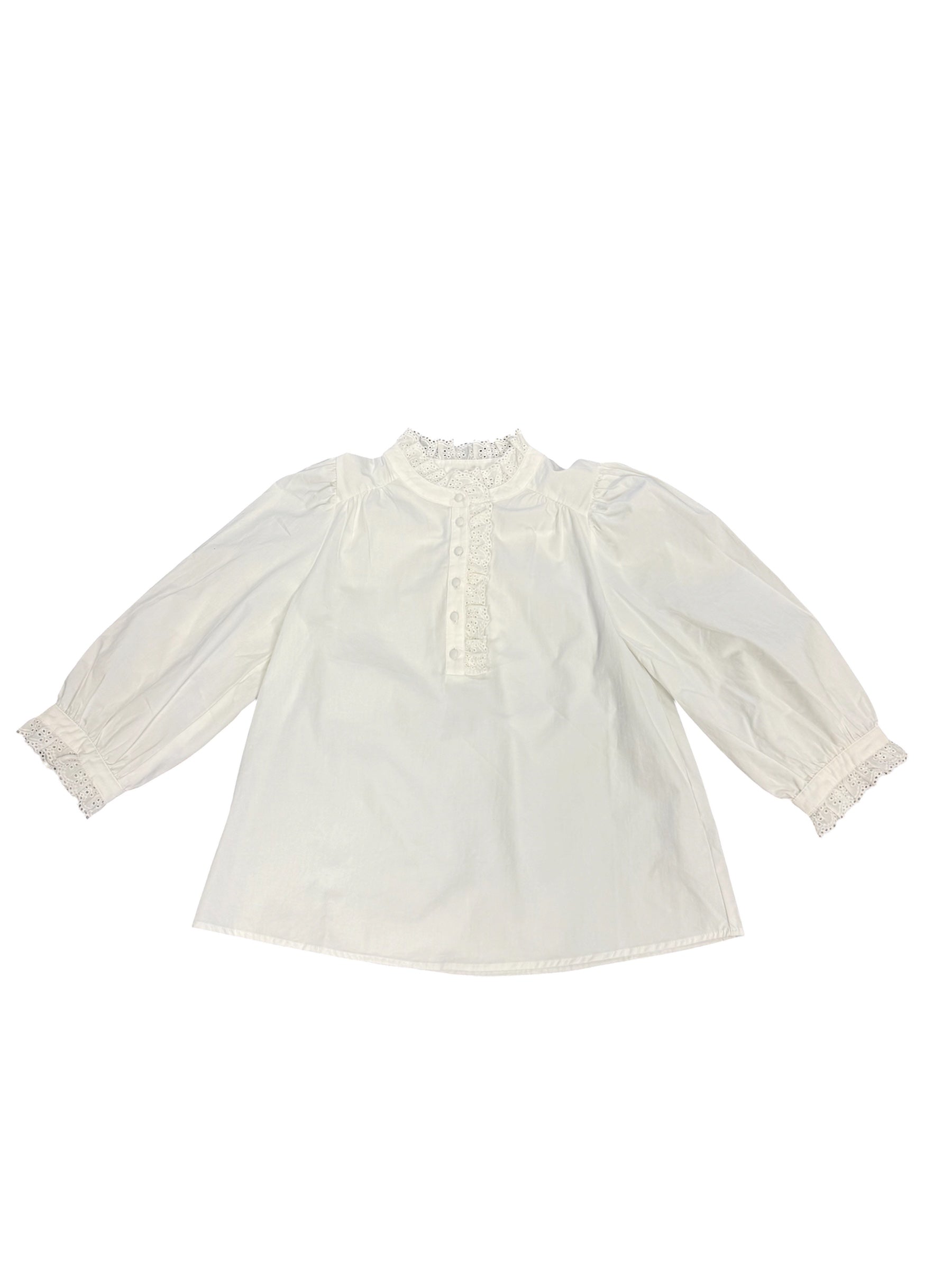 Sweet Eyelet Top