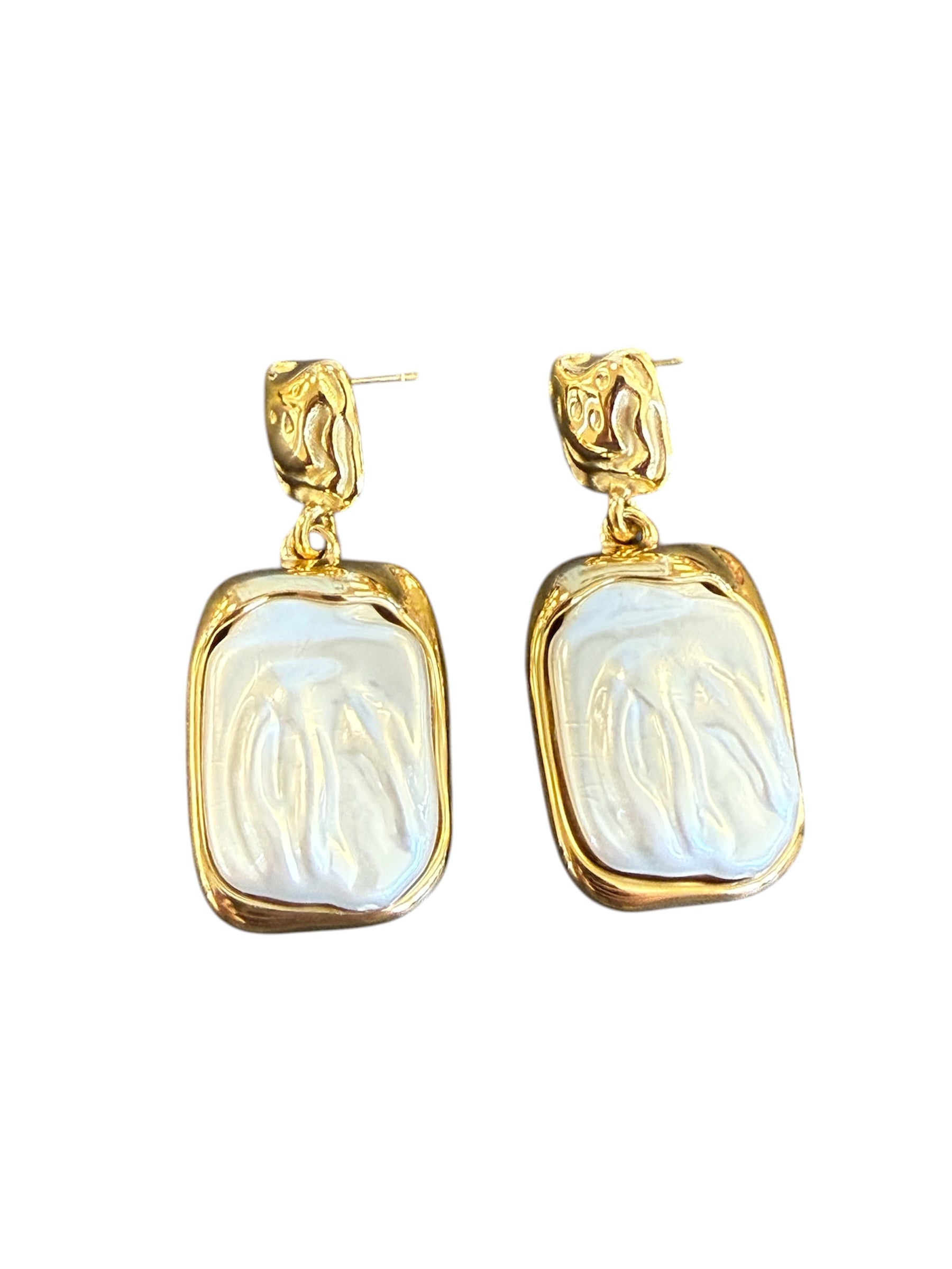 Gold & Pearl Geo Earrings-410 Jewelry-Simply Stylish Boutique-Simply Stylish Boutique | Women’s & Kid’s Fashion | Paducah, KY