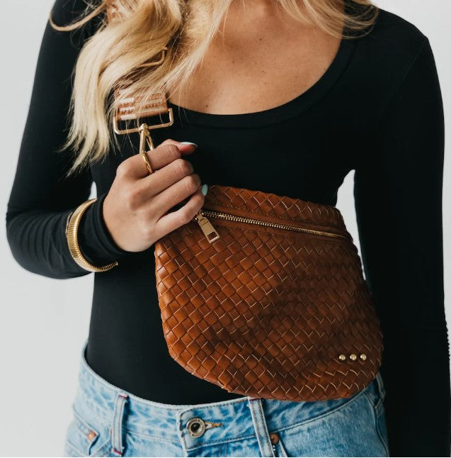 Westlyn Woven Bum Bag-420 Bags & Totes-Simply Stylish Boutique-Simply Stylish Boutique | Women’s & Kid’s Fashion | Paducah, KY