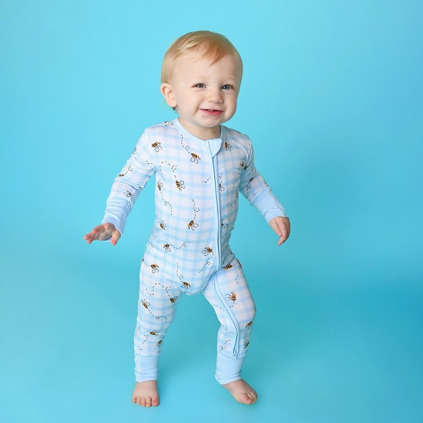 Buzz Zip Bamboo Outfit