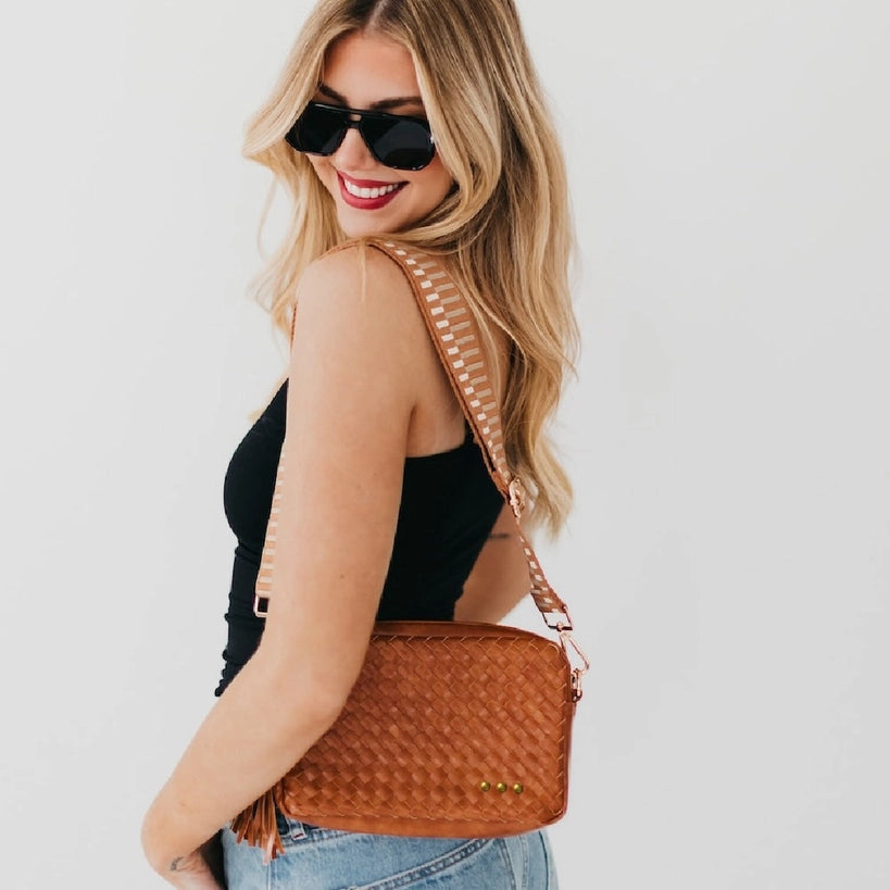 Woven Willow Camera Crossbody-420 Bags & Totes-Simply Stylish Boutique-Simply Stylish Boutique | Women’s & Kid’s Fashion | Paducah, KY