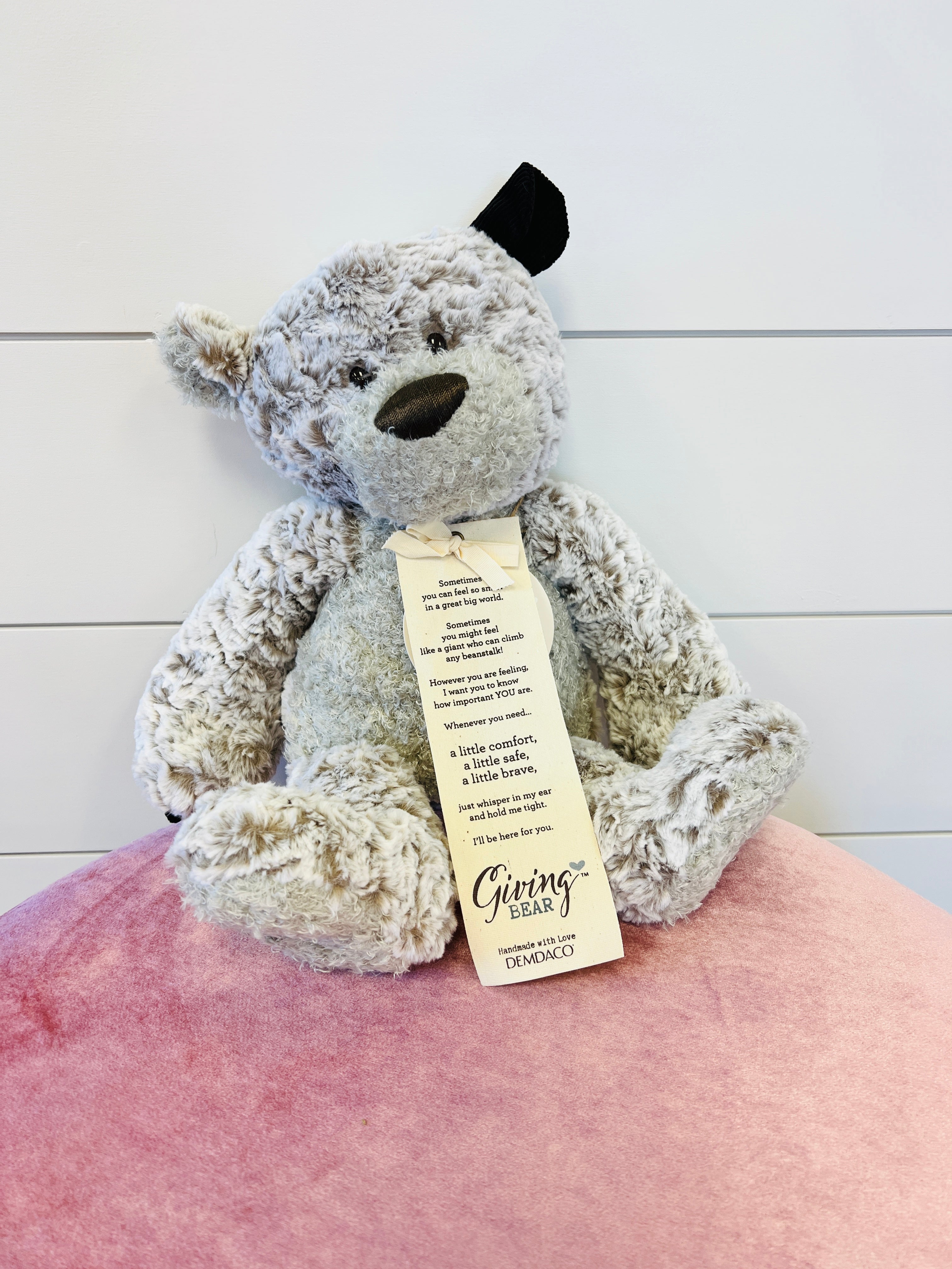 Giving Bear-510 General Gifts-Simply Stylish Boutique-Simply Stylish Boutique | Women’s & Kid’s Fashion | Paducah, KY